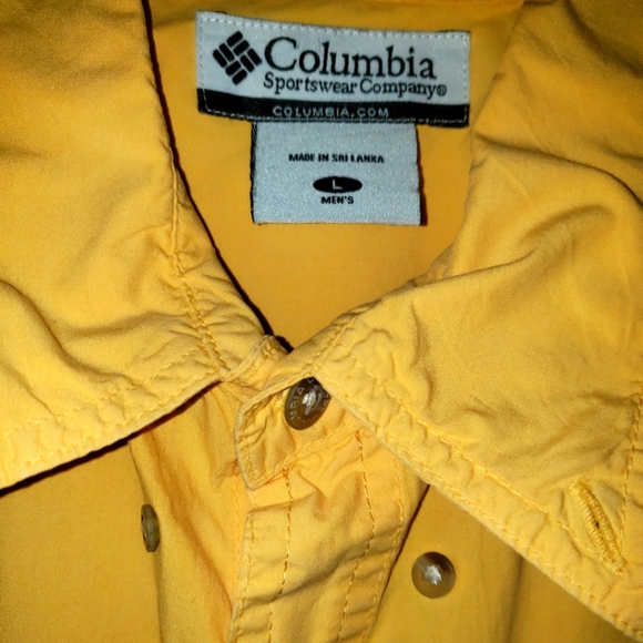 Men's Columbia PFG Shirt - Picture 2 of 2